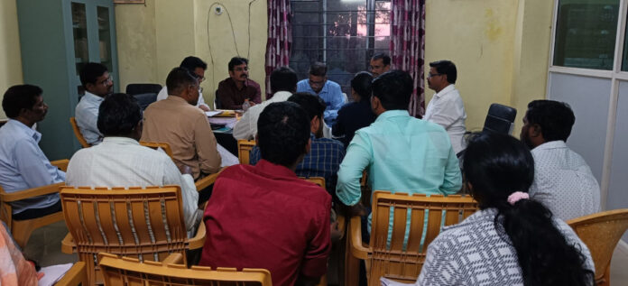 ప్రభుత్వ భూములు కాపాడాలి