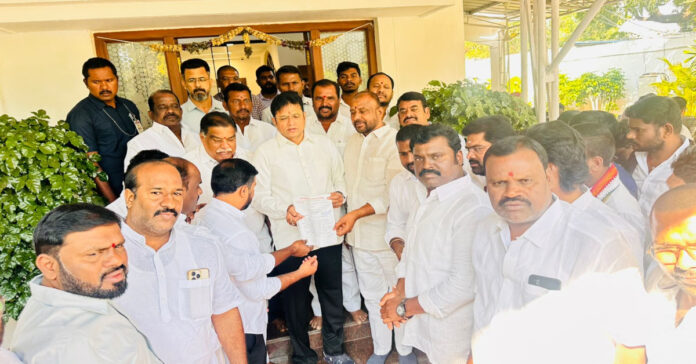 ఓటర్ల సంఖ్య అధారంగా డివిజన్లు పెంచాలి