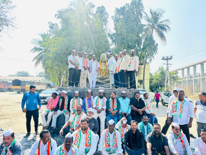 ఉపాధి హామీ పథకం పేరు మార్పు కుట్రను ఖండించిన కాంగ్రెస్