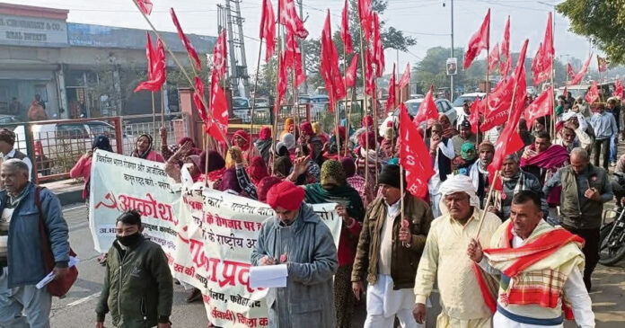 ‘వీబీ-జీ రామ్ జీ’ చట్టాన్ని వెనక్కి తీసుకోవాలి