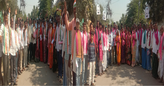 కుర్లలో కాంగ్రెస్, బీఆర్ఎస్ సర్పంచ్ అభ్యర్థుల హోరాహోరీ ప్రచారం