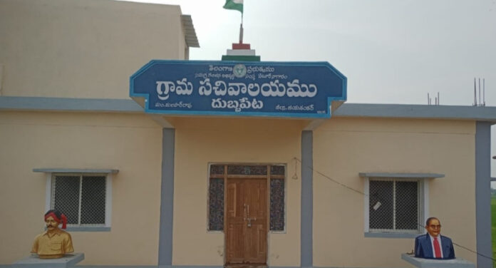 సగానికి పైగా కొత్తవారే..