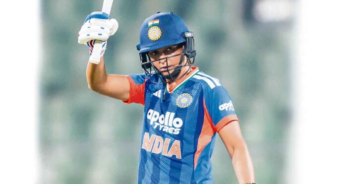 ఆదుకున్న హర్మన్ప్రీత్