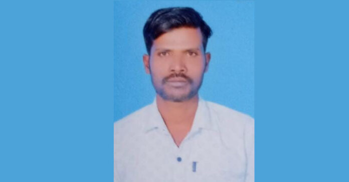 Panchayat worker in the Sarpanch race