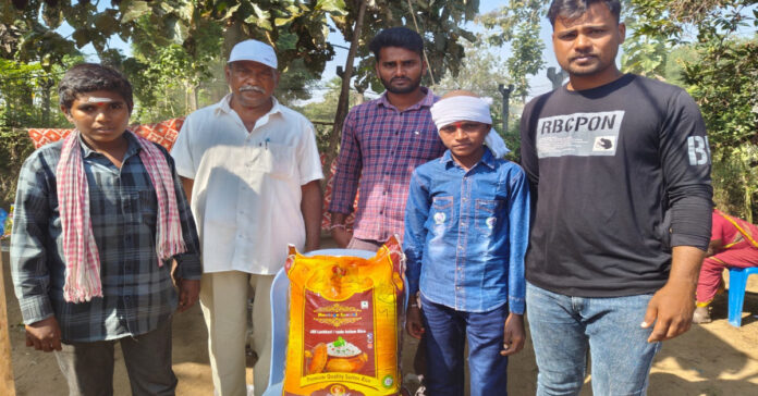 Sarpanch Lingaswamy extends condolences to the victims family