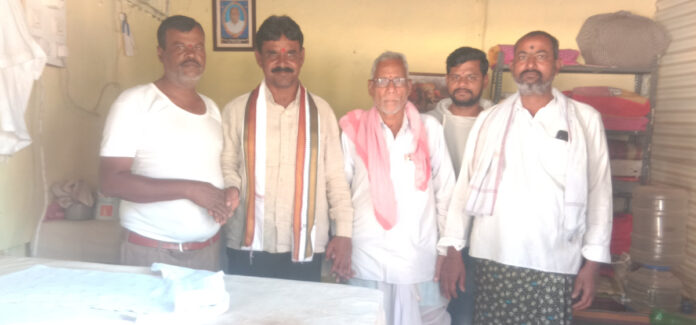 గ్రామ ప్రజలకు ధన్యవాదాలు తెలిపిన సర్పంచ్ సంతోష్ మేస్త్రి