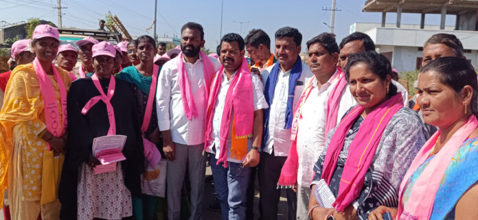 సర్పంచ్ అభ్యర్థి సమర్థుడై ఉండాలి: సతీష్ రెడ్డి