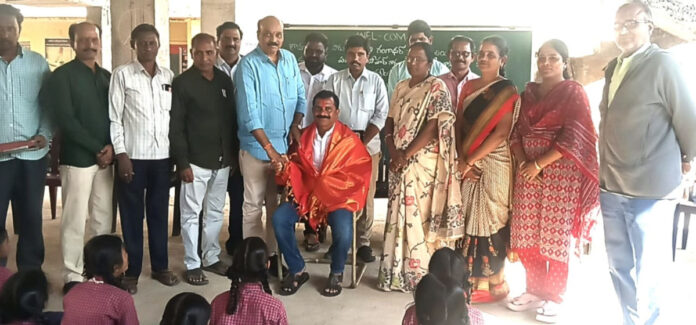 విద్యాభివృద్దే లక్ష్యంగా సేవలు అందిస్తా