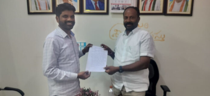 Single Window Director Tirupati Rao resigns!