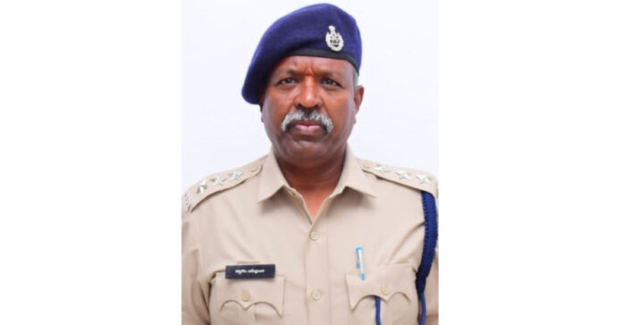 అక్రమ మద్యం రవాణా, విక్రయాలు, కొనుగోళ్లపై ప్రత్యేక నిఘా