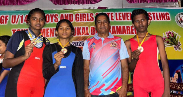 ఇంధన్ పల్లి విద్యార్థులకు రాష్ట్రస్థాయి పథకాలు..