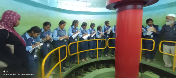 Students visited the Sriram Sagar project