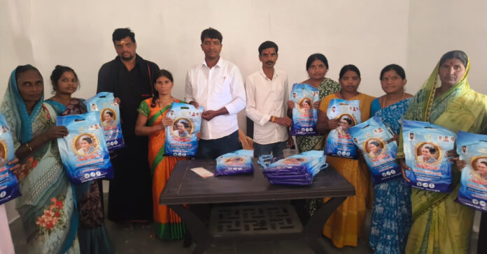 Sultanpet Sarpanch distributes sarees to Indiramma