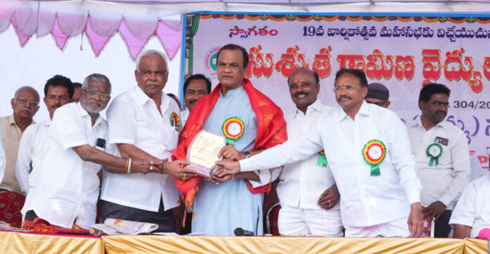 ప్రథమ చికిత్స అందించడంలో ఆర్ఎంపీల పాత్ర కీలకం