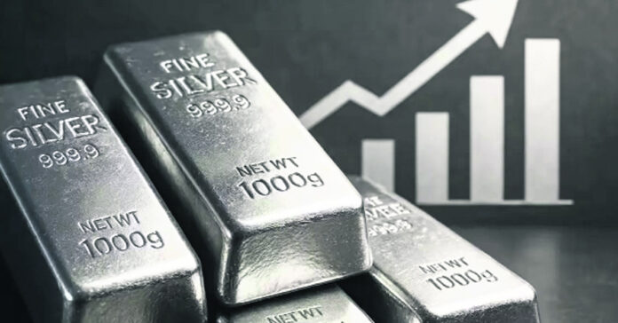 తులం వెండిరూ.2400కు చేరొచ్చు