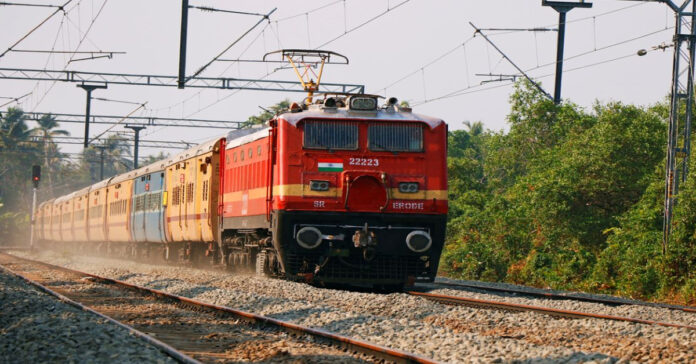 రైల్వే ఛార్జీల్లో మార్పులు.. ఈ నెల 26 నుంచి అమల్లోకి