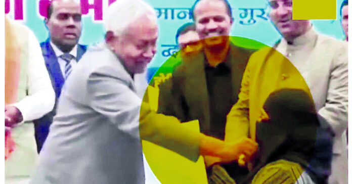 నితీష్కుమార్ చర్యపై జావేద్ అక్తర్ ఆగ్రహం