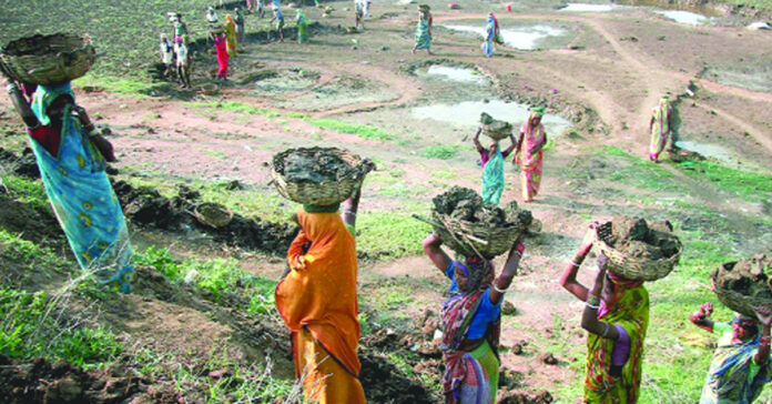 సగటున 50 రోజులే ఉపాధి