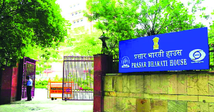 Prasar Bharati's relations with private construction companies