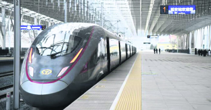 China's high-speed rail network has exceeded 50,000 kilometers.