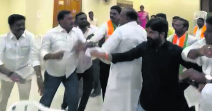 A fistfight broke out in the Nalgonda BJP.