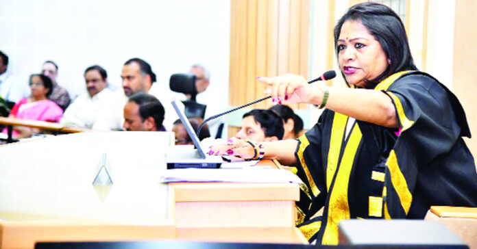 ఏ ప్రాతిపదికన డివిజన్ల విభజన చేశారు?