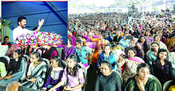 పదేండ్లు అండగా నిలబడండి