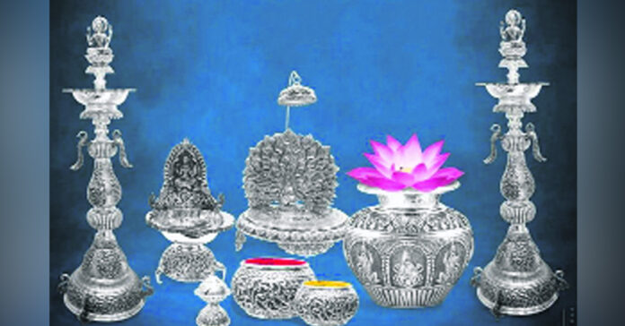 A tola of silver costs over ₹2500.