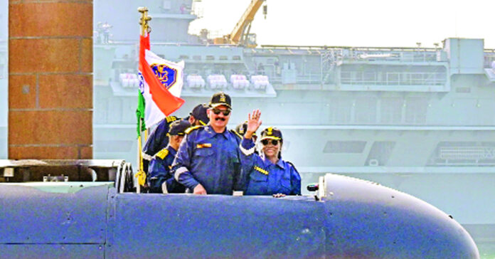 President Murmu in the submarine