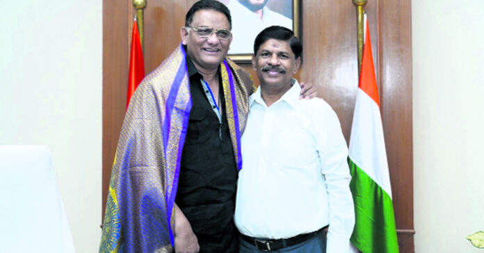 అజారుద్దీన్కు హెచ్సీఏ