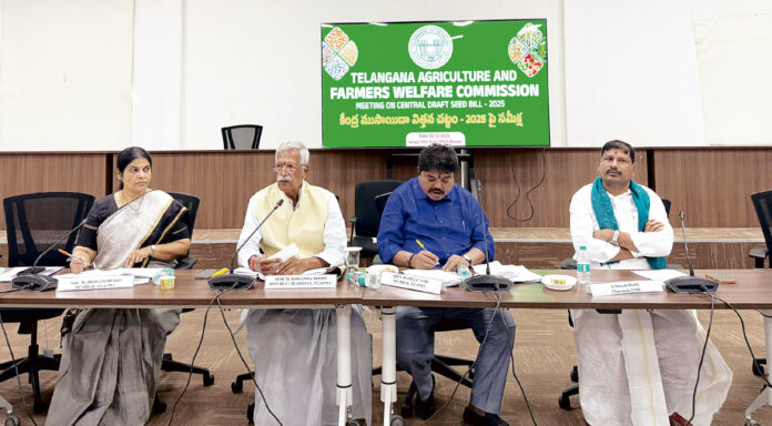 మల్టీనేషనల్ కంపెనీల కోసమే విత్తన చట్టం