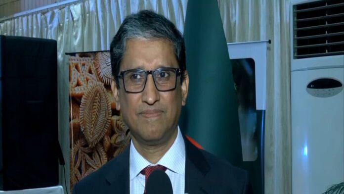 బంగ్లాదేశ్ హైకమిషనర్కు భారత్ సమన్లు