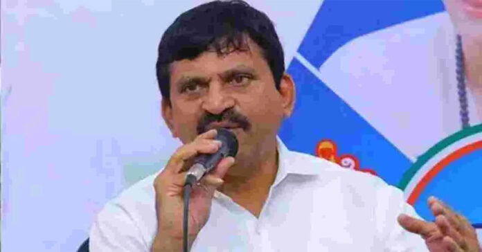 డెస్క్ జర్నలిస్టులకు అన్ని సౌకర్యాలు ఉంటాయి: మంత్రి పొంగులేటి