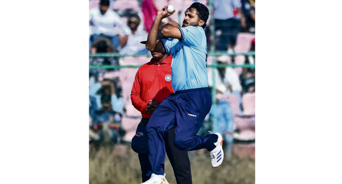 హైదరాబాద్ హ్యాట్రిక్ ఓటమి