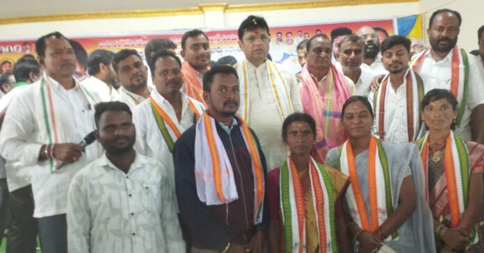 Minister Sridhar Babu.