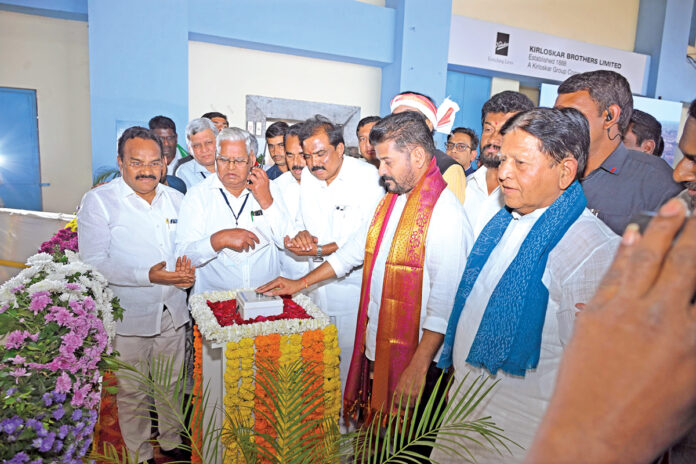 In the municipal elections, give your mandate to development.