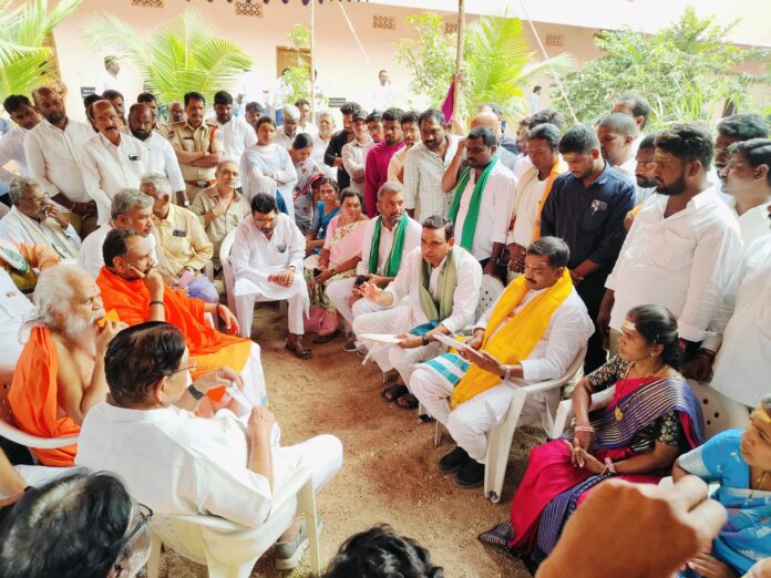 సోమేశ్వరాలయం స్థానికులదే: ప్రభుత్వ విప్, ఎంపీ