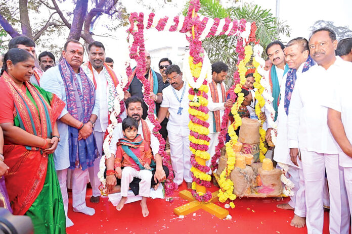 Inauguration of the Sammakka-Saralamma enclosures