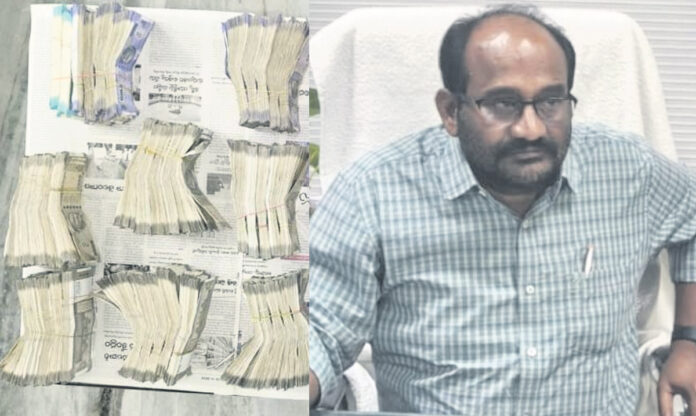 హనుమకొండ అదనపు కలెక్టర్ అక్రమాస్తులు రూ.7 కోట్లకు పైనే!