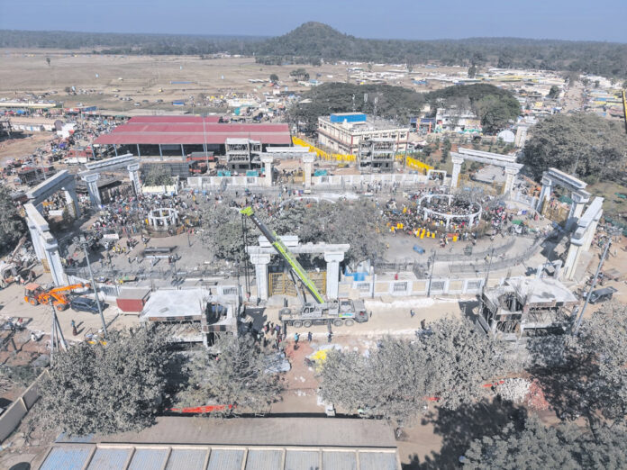 All is ready for the grand festival.