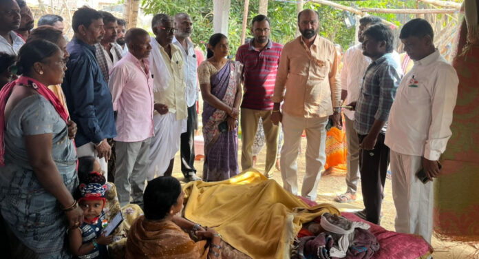 Activists are the silkworms: Suresh