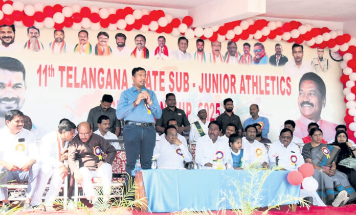 The state sub-junior athletics competitions were held with great fanfare.