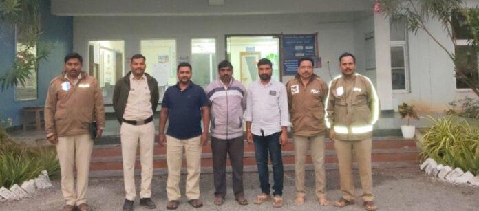 ఆత్మకూరులో ఆటో యూనియన్ నాయకుల అరెస్ట్