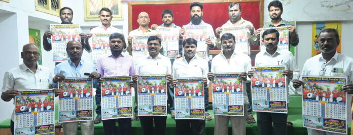 బ్యాండ్ వాయిద్య కళాకారుల క్యాలెండర్ ఆవిష్కరణ