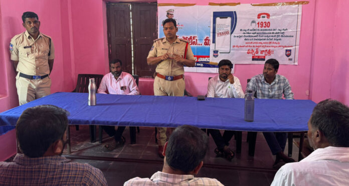 Be careful of cyber crimes: SI Srikanth