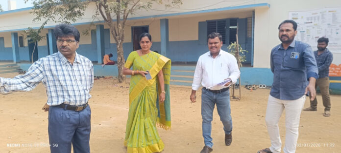 Commissioner Nagaraju inspects polling booths