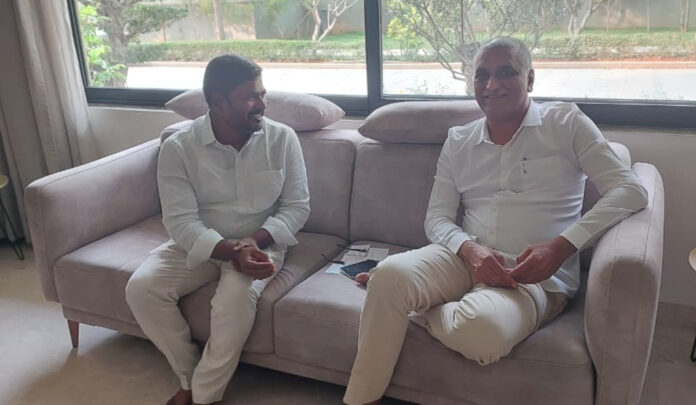 మాజీ మంత్రి హరీశ్ రావుకు శుభాకాంక్షలు