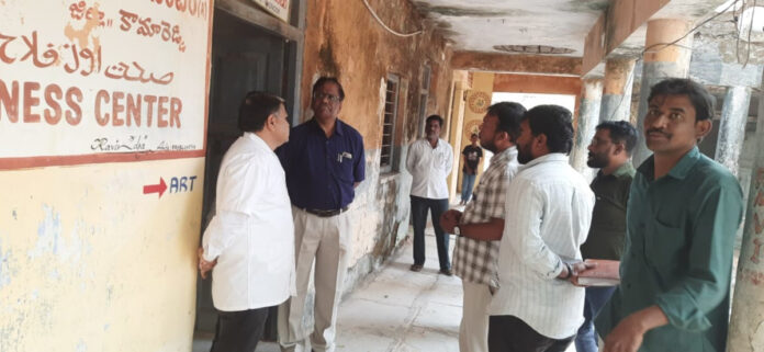 DCHO visits government hospital
