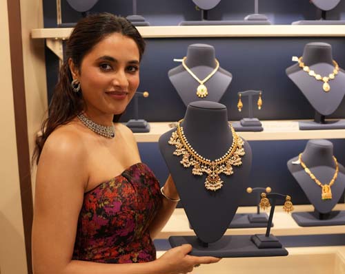హైదరాబాద్లో ఒకే రోజు 4 కొత్త స్టోర్లను ప్రారంభించినకుషల్స్ ఫ్యాషన్ జ్యువెలరీ