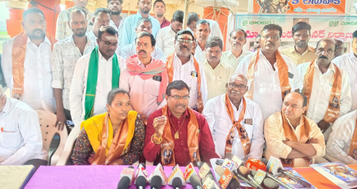 మాదిగ మఠం పునర్నిర్మాణానికి కృషి